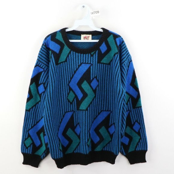 Vintage Sweaters - Vintage Streetwear Ed Bassmaster Striped Sweater